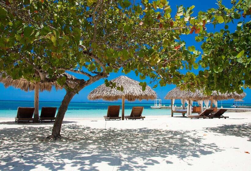 هتل Sandals Montego Bay   All Inclusive Couples Only