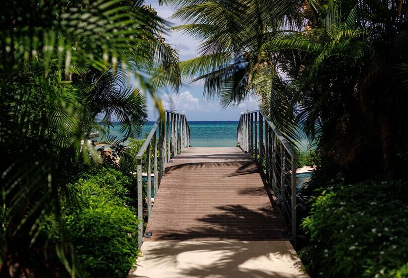 هتل Sandals Montego Bay   All Inclusive Couples Only