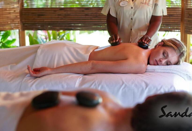 Fotos del hotel Sandals Royal Caribbean  All Inclusive Couples Only:  58