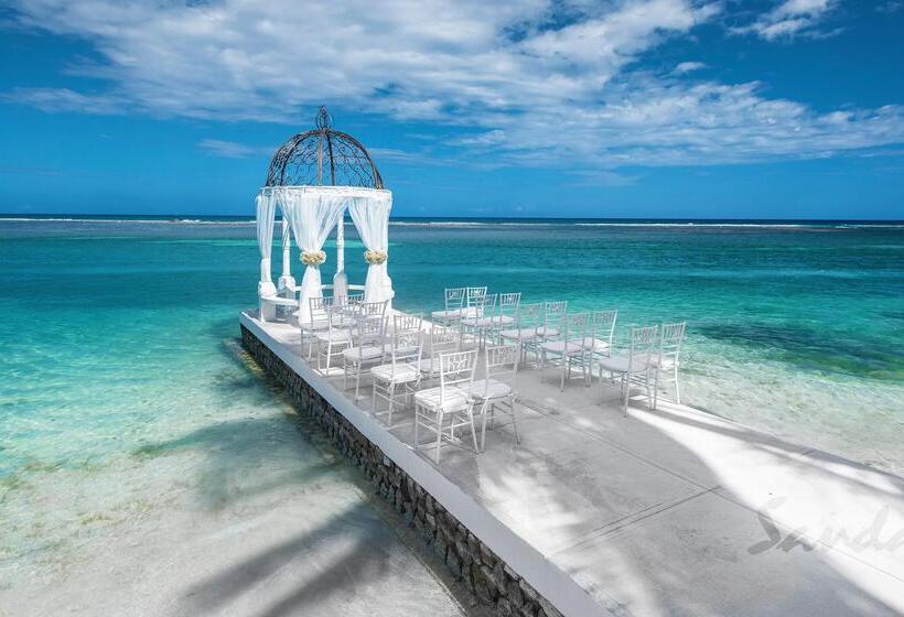 Fotos del hotel Sandals Royal Caribbean  All Inclusive Couples Only:  39