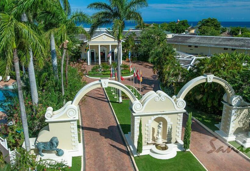 Fotos del hotel Sandals Royal Caribbean  All Inclusive Couples Only:  50