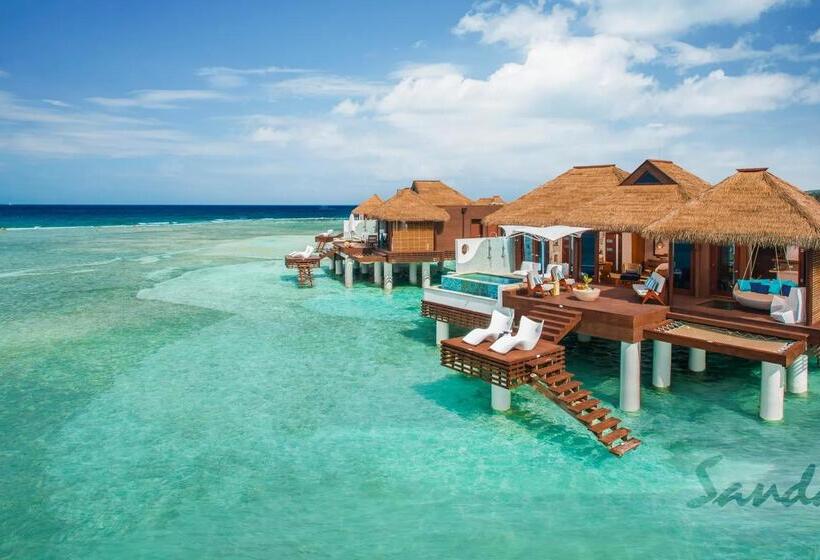 Hôtel Sandals Royal Caribbean Resort & Private Island  Couples Only