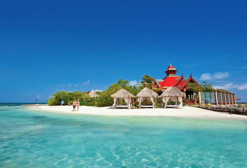 هتل Sandals Royal Caribbean Resort & Private Island  Couples Only