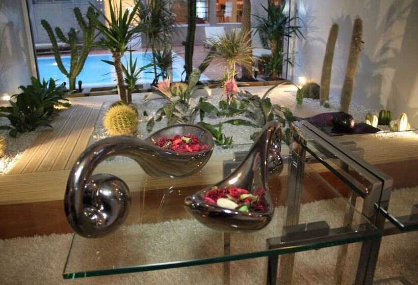 هتل Casablanca Suites & Spa