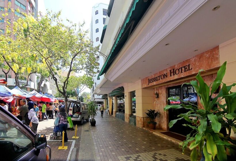 هتل The Jesselton