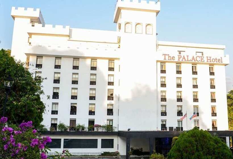 ホテル The Palace  Kota Kinabalu