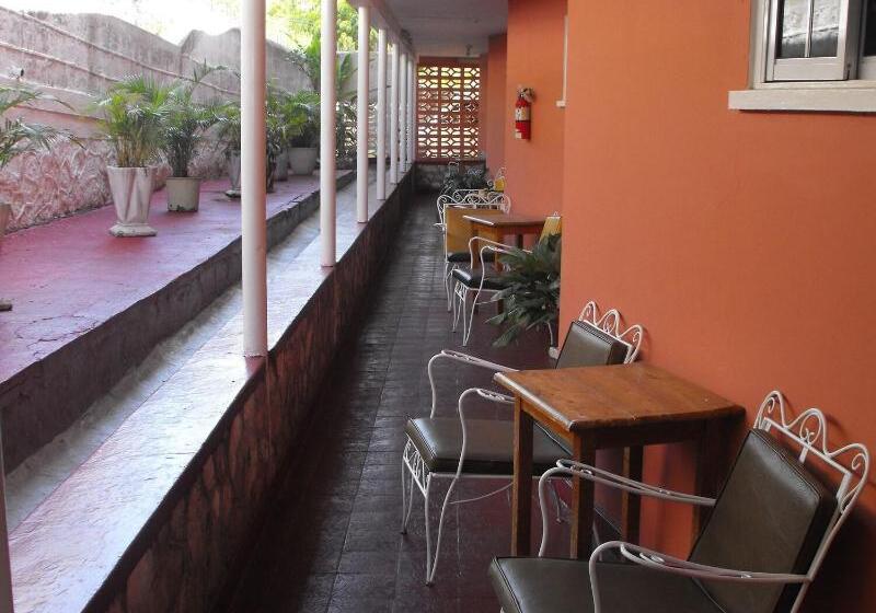 Fotos del hotel Verney House Resort:  26