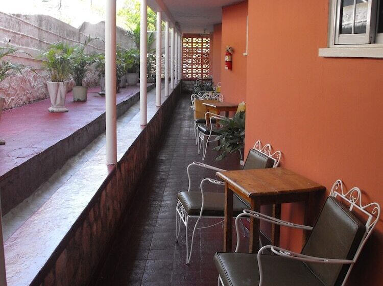 Fotos del hotel Verney House Resort:  27