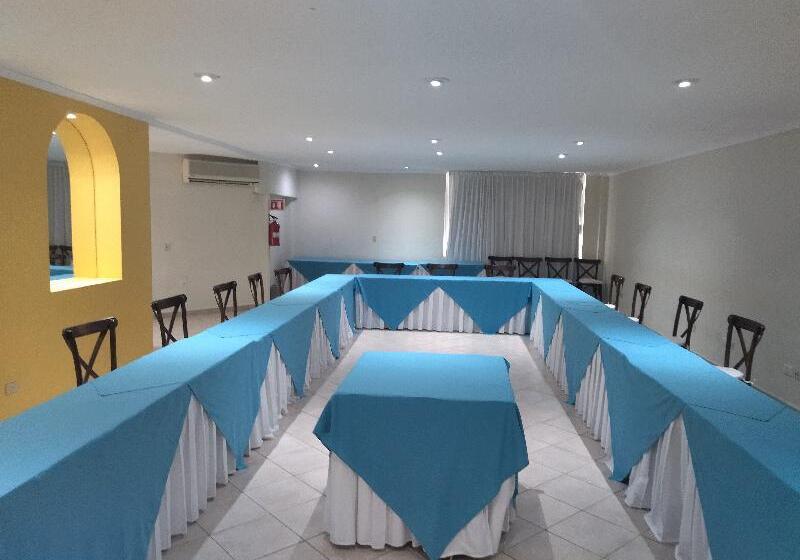 Fotos del hotel Aquamarina Beach:  6