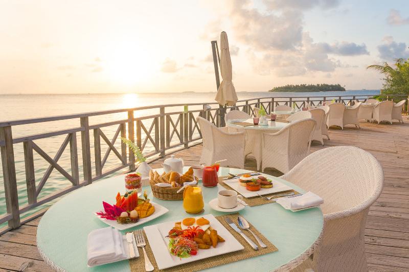هتل Bandos Maldives