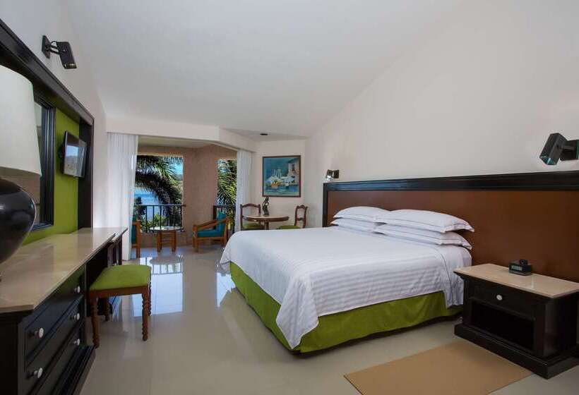 Hotel Barcelo Huatulco  All Inclusive