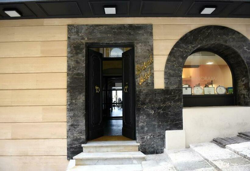 Hotel The British