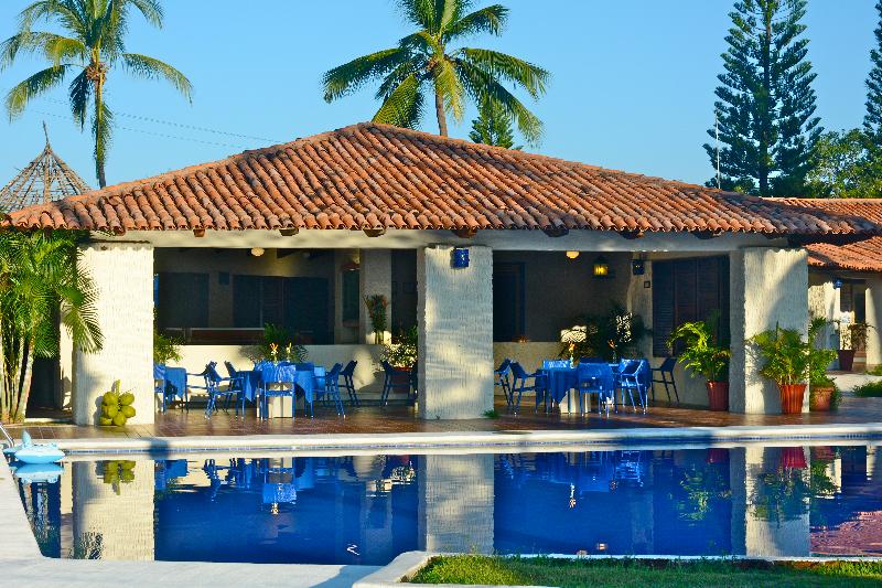 Cabo Blanco Hotel And Marina