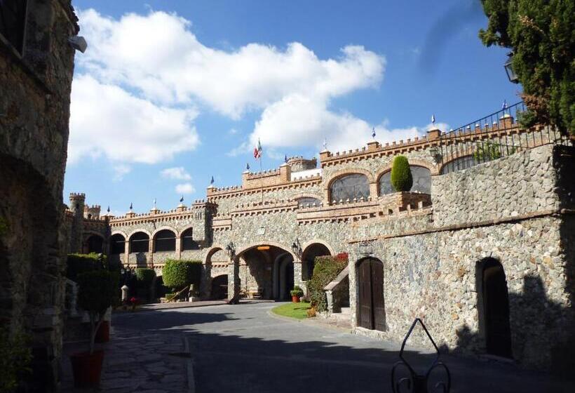 Hotel Castillo De Santa Cecilia