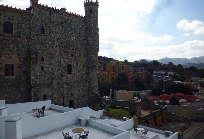 Hotel Castillo De Santa Cecilia