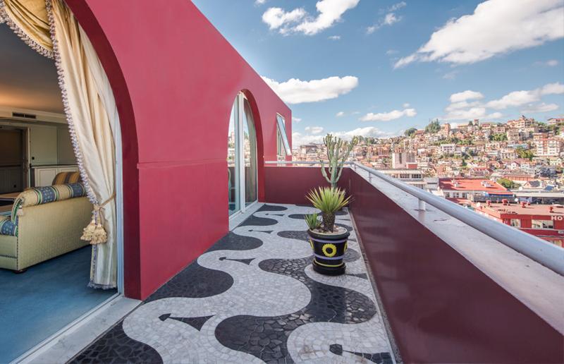 هتل Hôtel Colbert   Spa & Casino