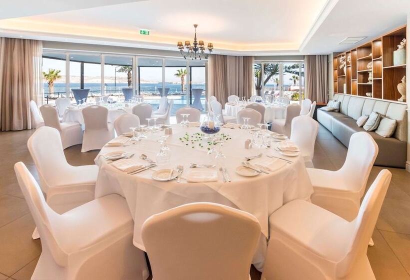 هتل Doubletree by Hilton Malta