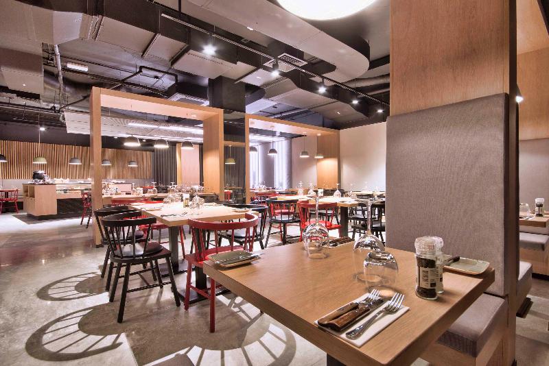 هتل Doubletree by Hilton Malta