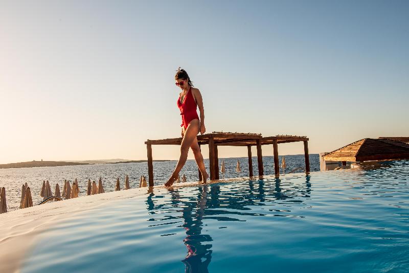 هتل Doubletree by Hilton Malta