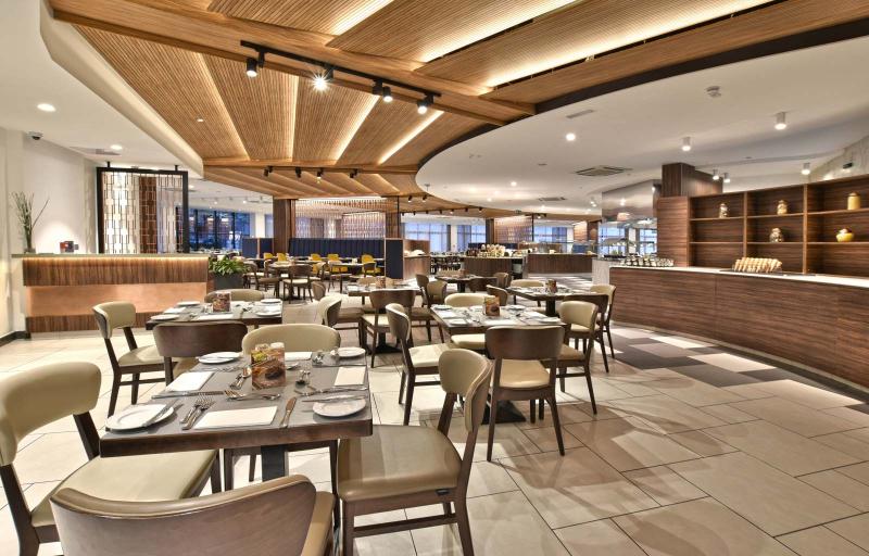 هتل Doubletree by Hilton Malta