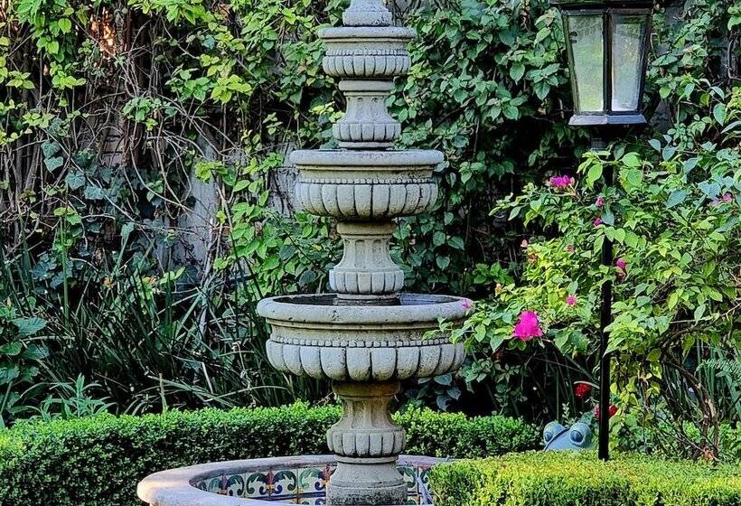 هتل Hacienda De Las Flores