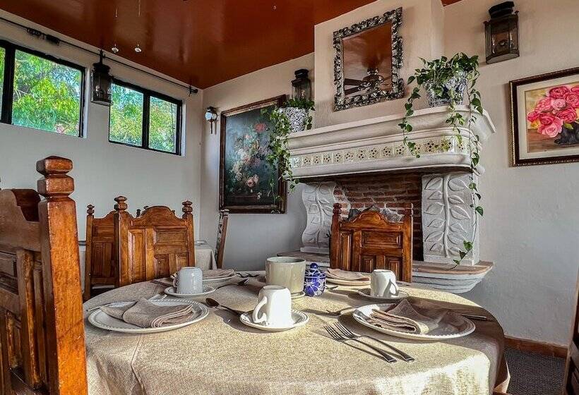 هتل Hacienda De Las Flores
