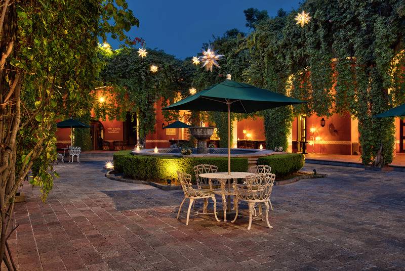 هتل Hacienda Jurica By Brisas
