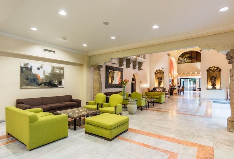 בית מלון כפרי Holiday Inn Guadalajara Expo Plaza Del Sol, An Ihg