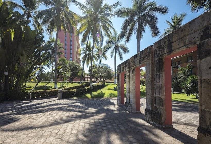 هتل Holiday Inn Resort Ixtapa All Inclusive, An Ihg