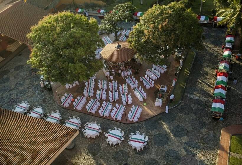 هتل Holiday Inn Resort Ixtapa All Inclusive, An Ihg