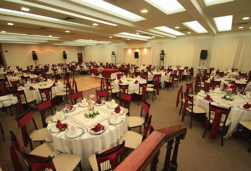 هتل Howard Johnson By Wyndham Veracruz