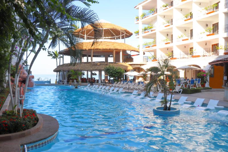 Hotel Playa Los Arcos Beach Resort