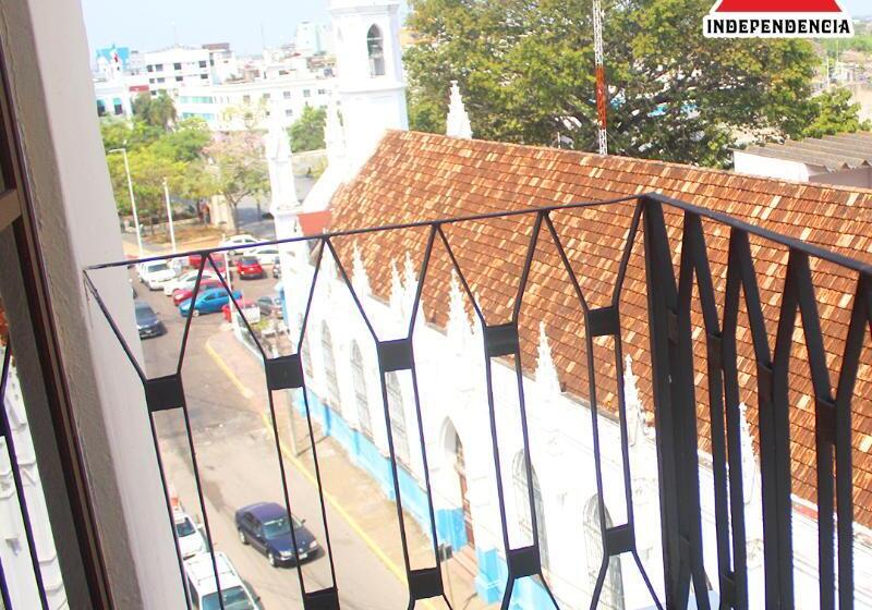 هتل Plaza Independencia