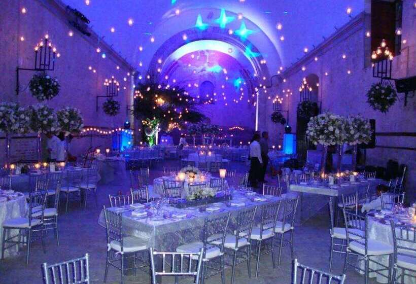 Отель Quinta Real Oaxaca