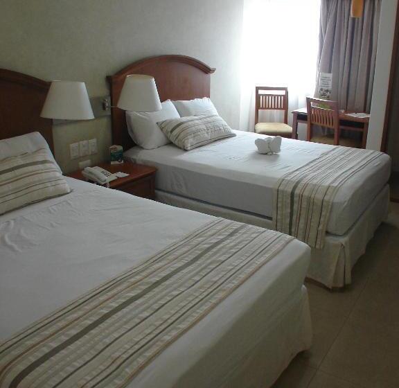 Fotos del hotel Ruiz Milán:  2