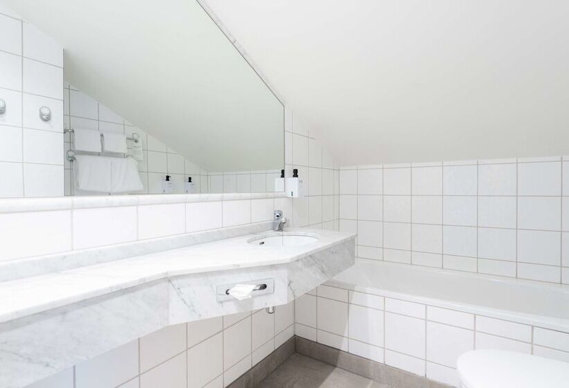 فندق Scandic Oslo City