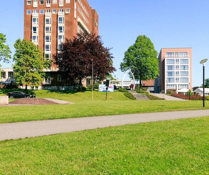 فندق Scandic Park Sandefjord
