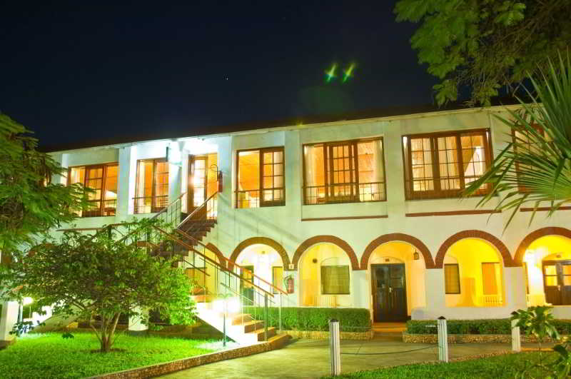 هتل Sunbird Livingstonia Beach