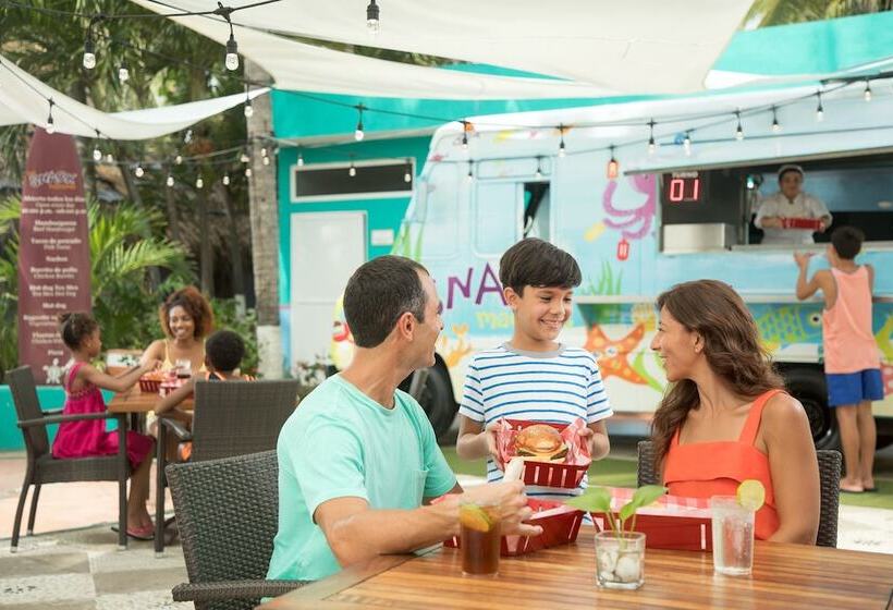 هتل Sunscape Dorado Pacifico Ixtapa Resort & Spa  All Inclusive