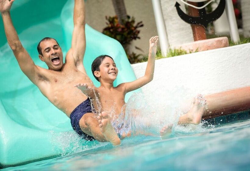 هتل Sunscape Dorado Pacifico Ixtapa Resort & Spa  All Inclusive