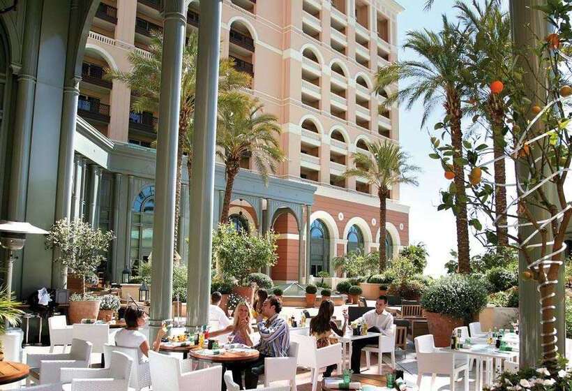 Monte Carlo Bay Hotel & Resort