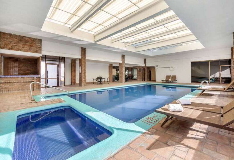 Fotos del hotel Quality Inn & Suites Saltillo Eurotel:  30