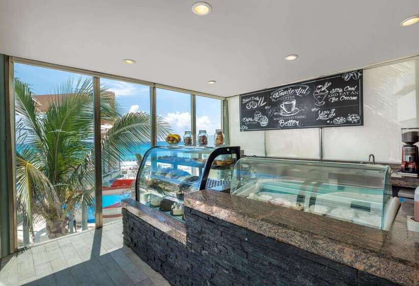 Fotos del hotel Beach Palace  All Inclusive:  20