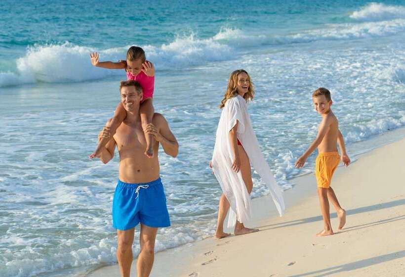 استراحتگاه Beach Palaceall Inclusive