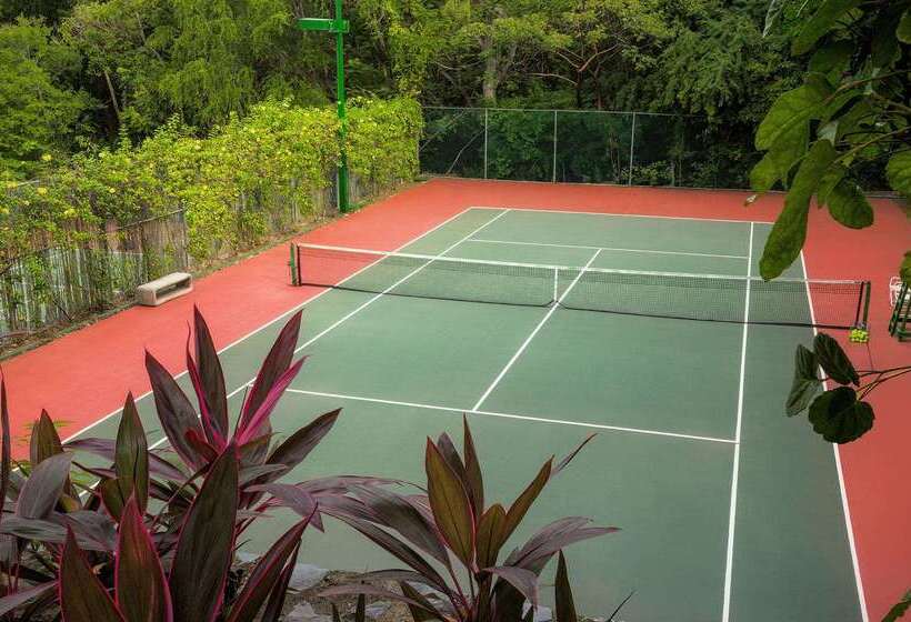استراحتگاه Las Brisas Ixtapa