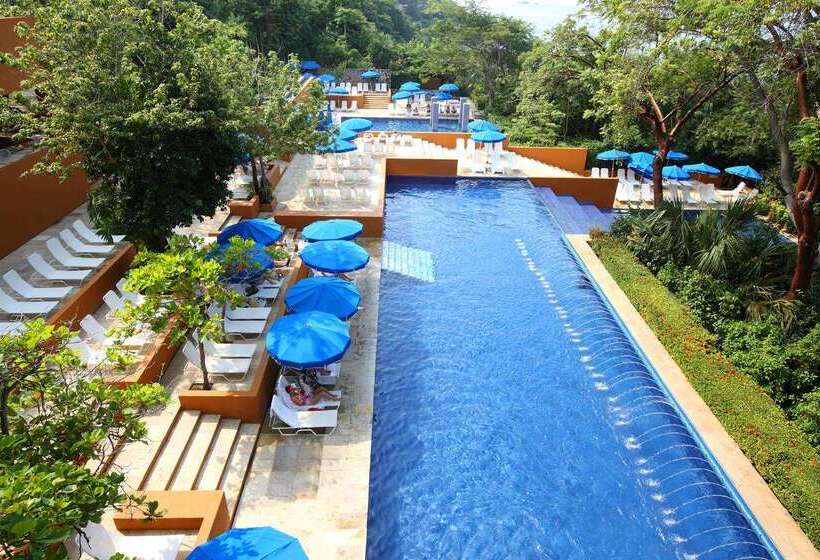 استراحتگاه Las Brisas Ixtapa