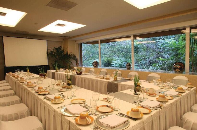 استراحتگاه Las Brisas Ixtapa