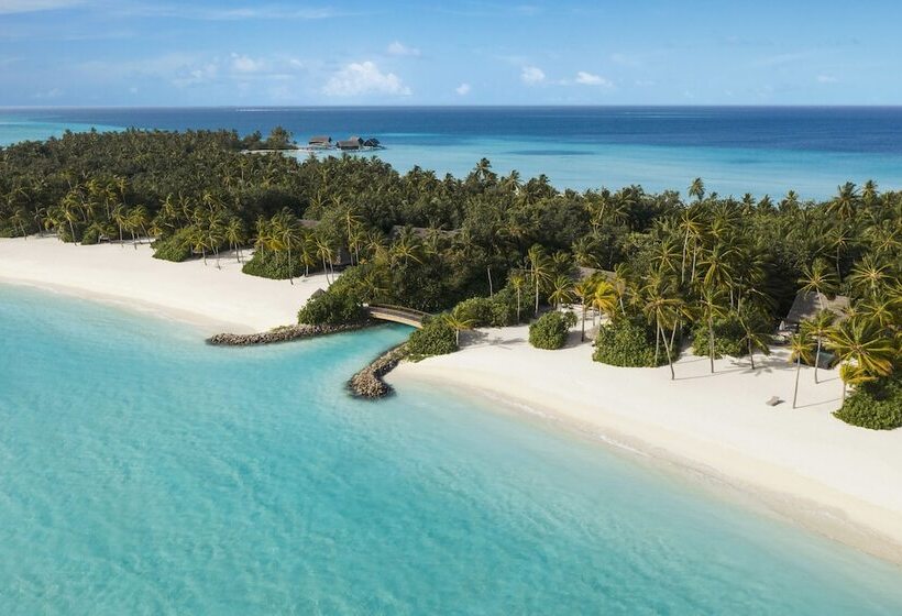 Курорт One&only Reethi Rah