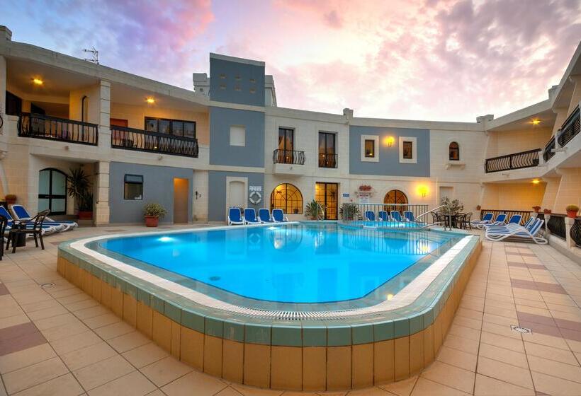 استراحتگاه Pergola Hotel & Spa