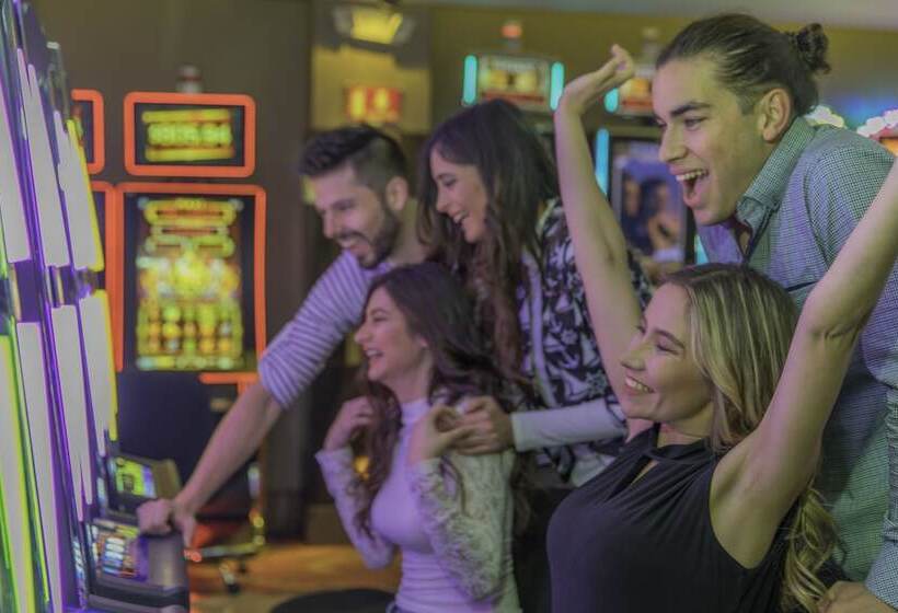 استراحتگاه San Nicolas Hotel Casino